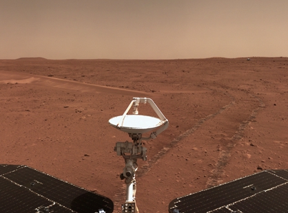 祝融号发现火星水活动痕迹 着陆区附近或有大量以含水矿物形式存在的水
